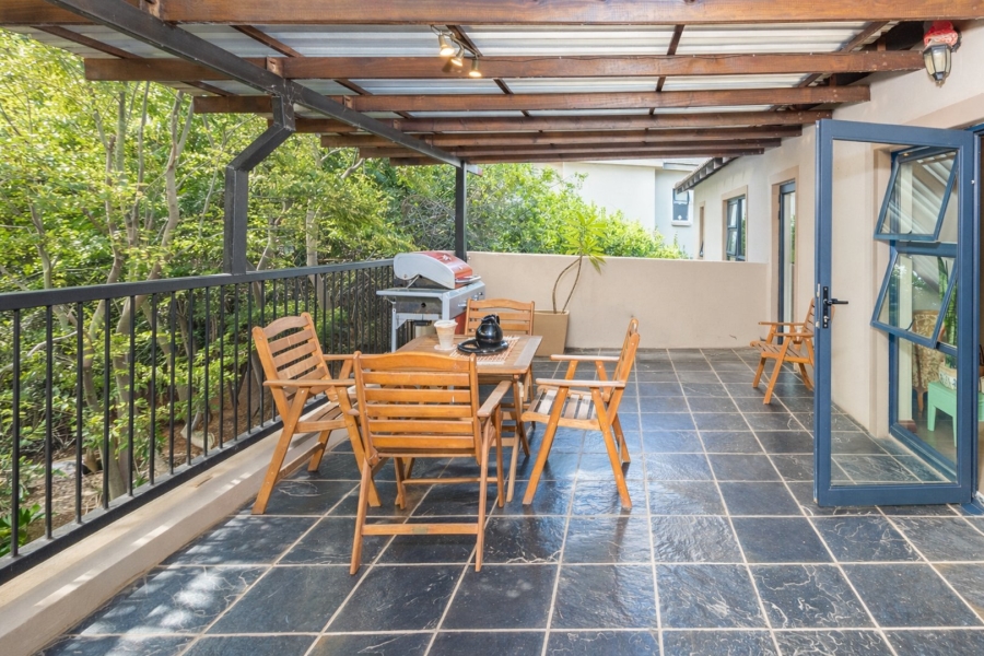 5 Bedroom Property for Sale in Xanadu Eco Park North West